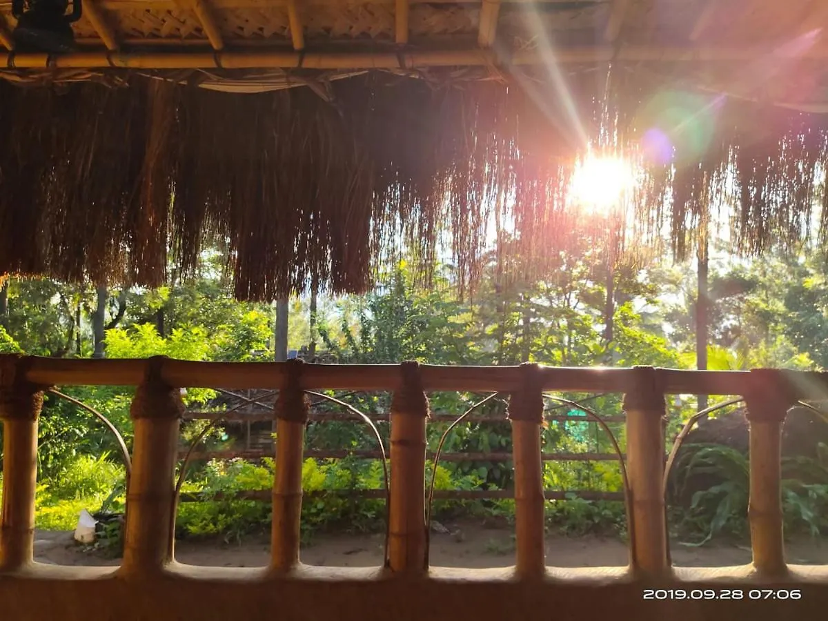 Nature Tones - Mud House By Nectar Experience Maraiyūr 0*,